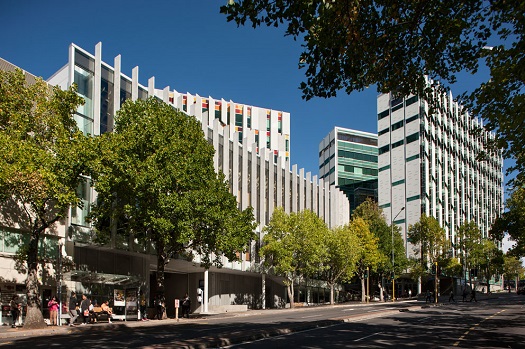 Auckland University of Technology
奧克蘭理工大學